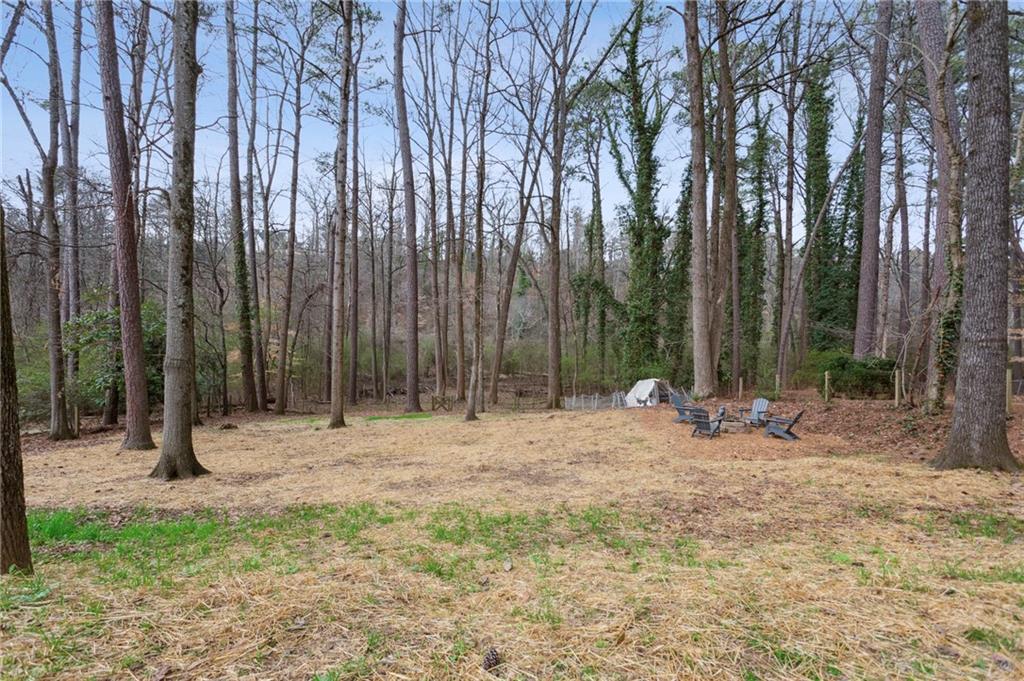 2710 Ridgemore Road NW