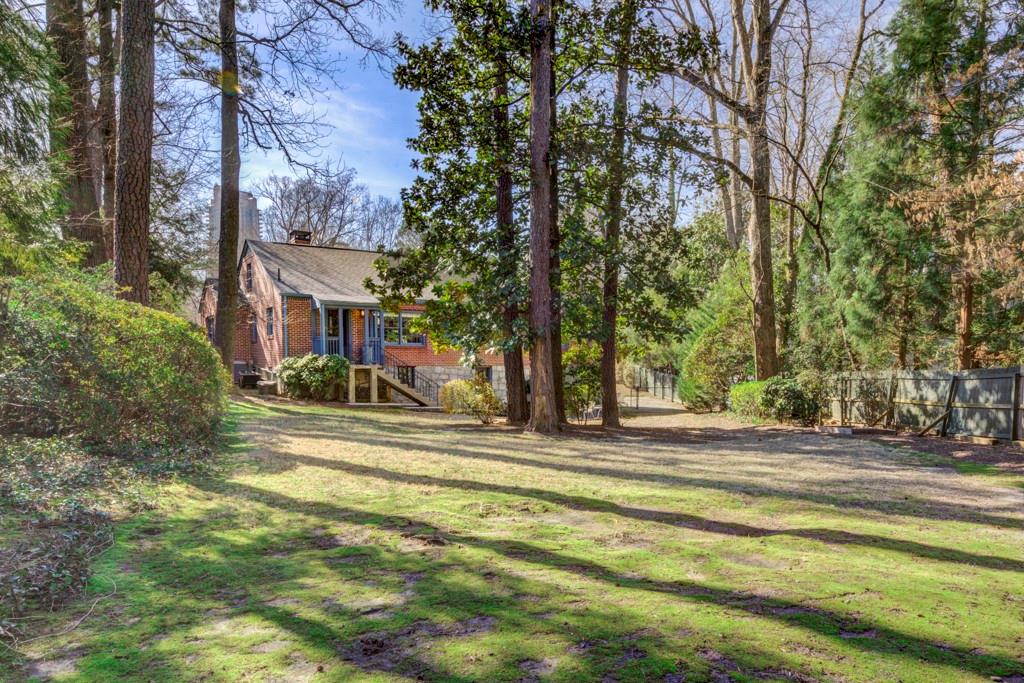 3765 Narmore Drive NE