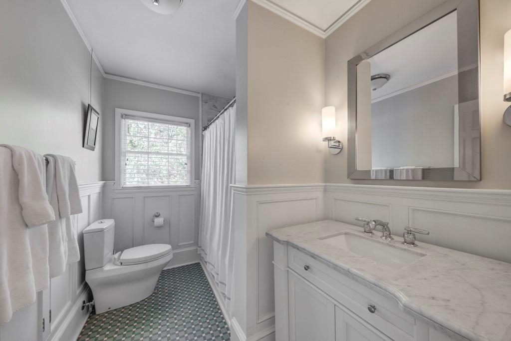 3765 Narmore Drive NE