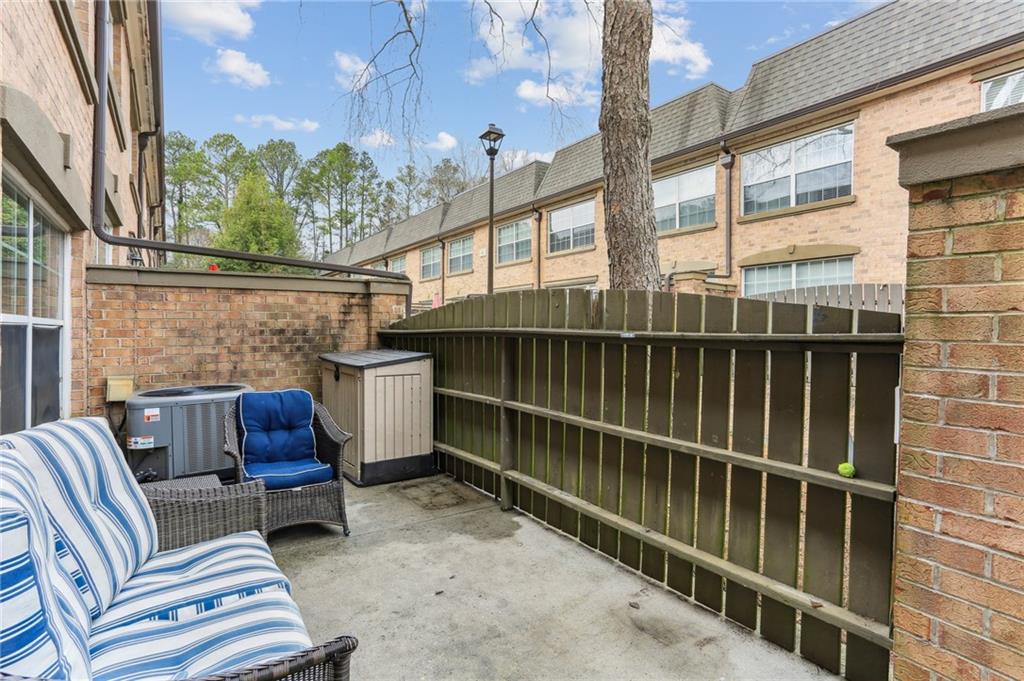 6980 Roswell Road Unit F7