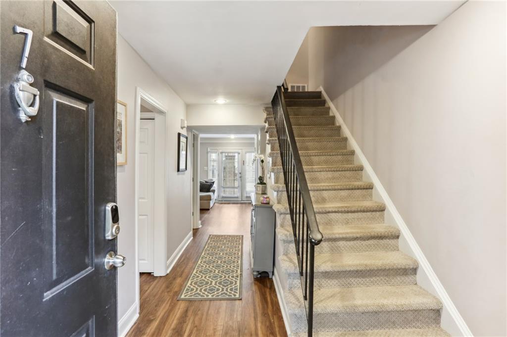 6980 Roswell Road Unit F7