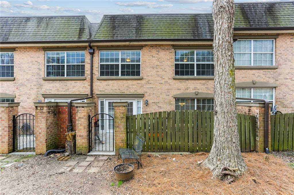 6980 Roswell Road Unit F7