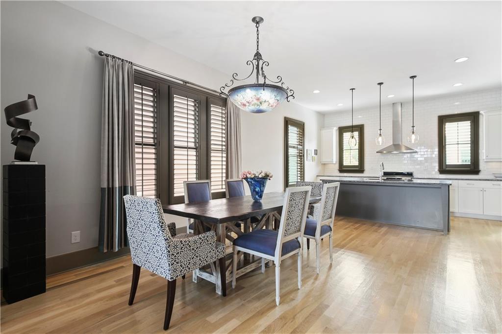 390 Bill Kennedy Way SE