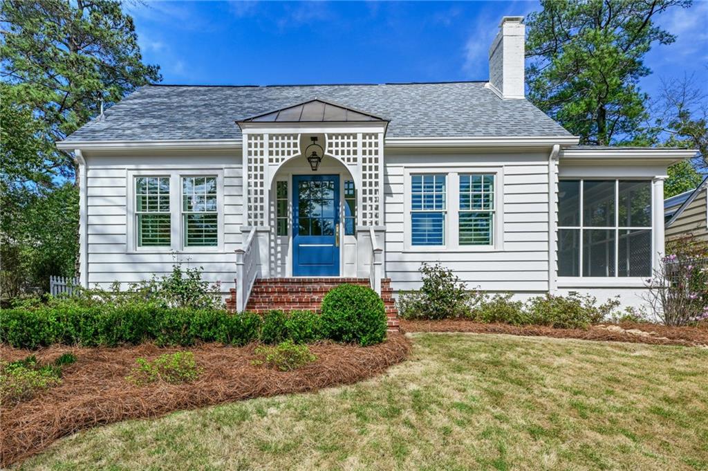 510 Pine Tree Drive NE