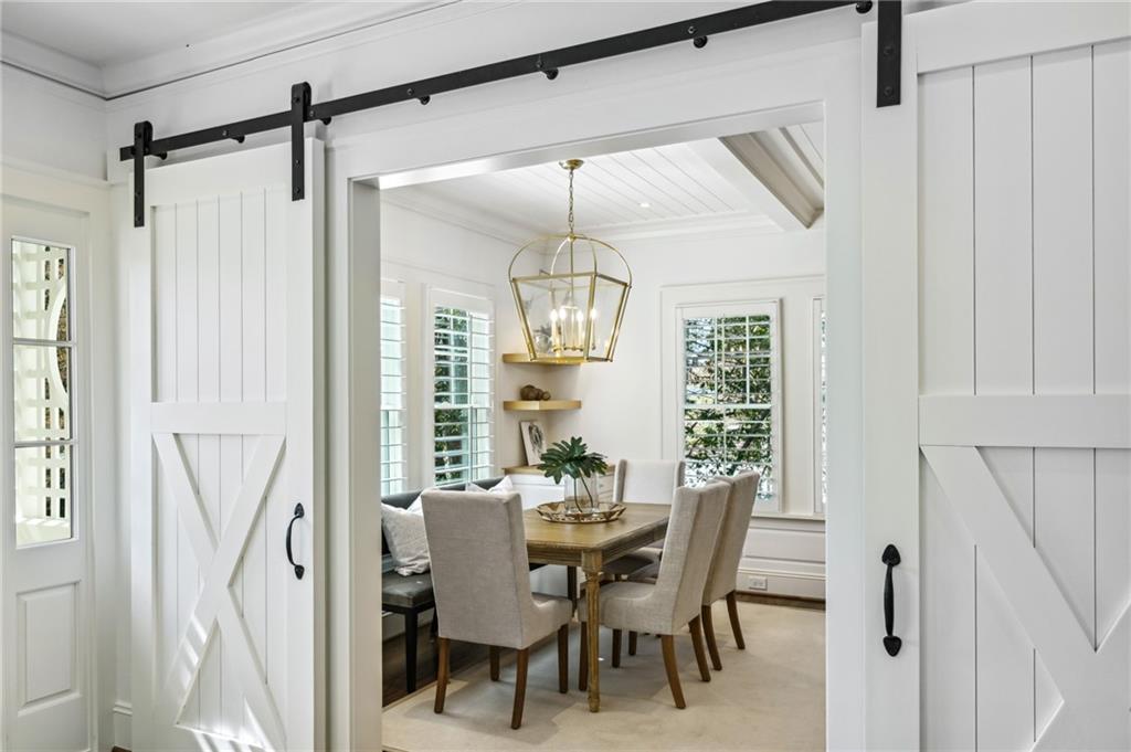 510 Pine Tree Drive NE