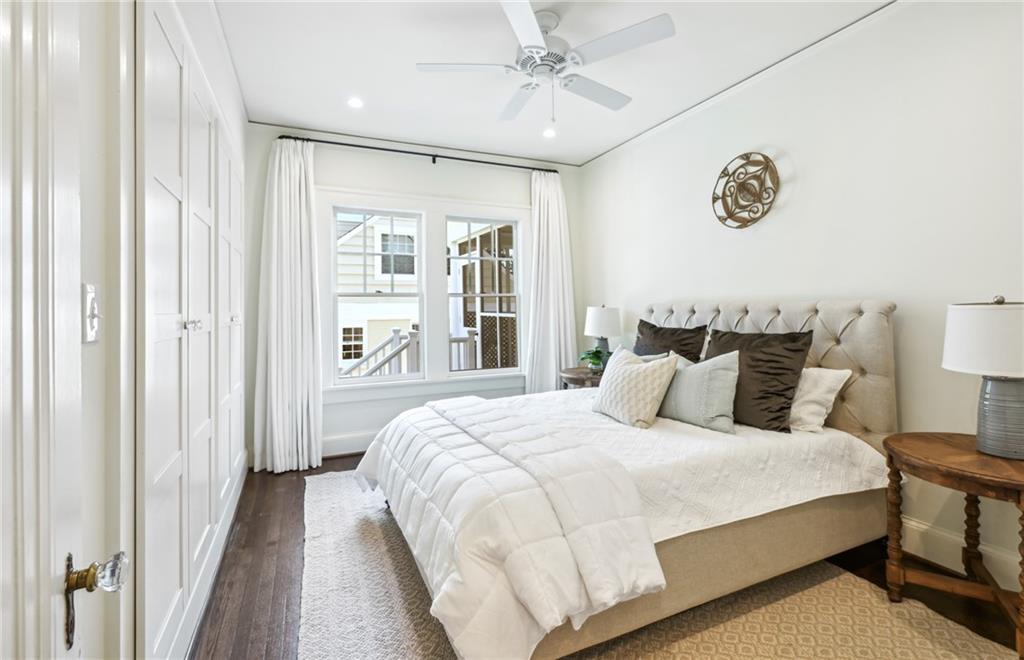 510 Pine Tree Drive NE