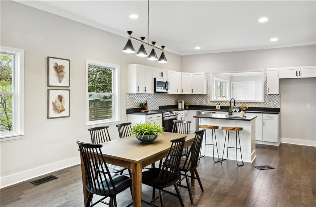 888 Gilbert Street SE