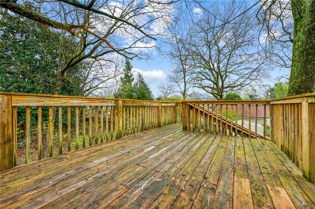 888 Gilbert Street SE