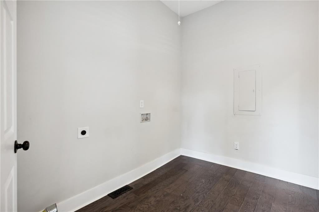 888 Gilbert Street SE