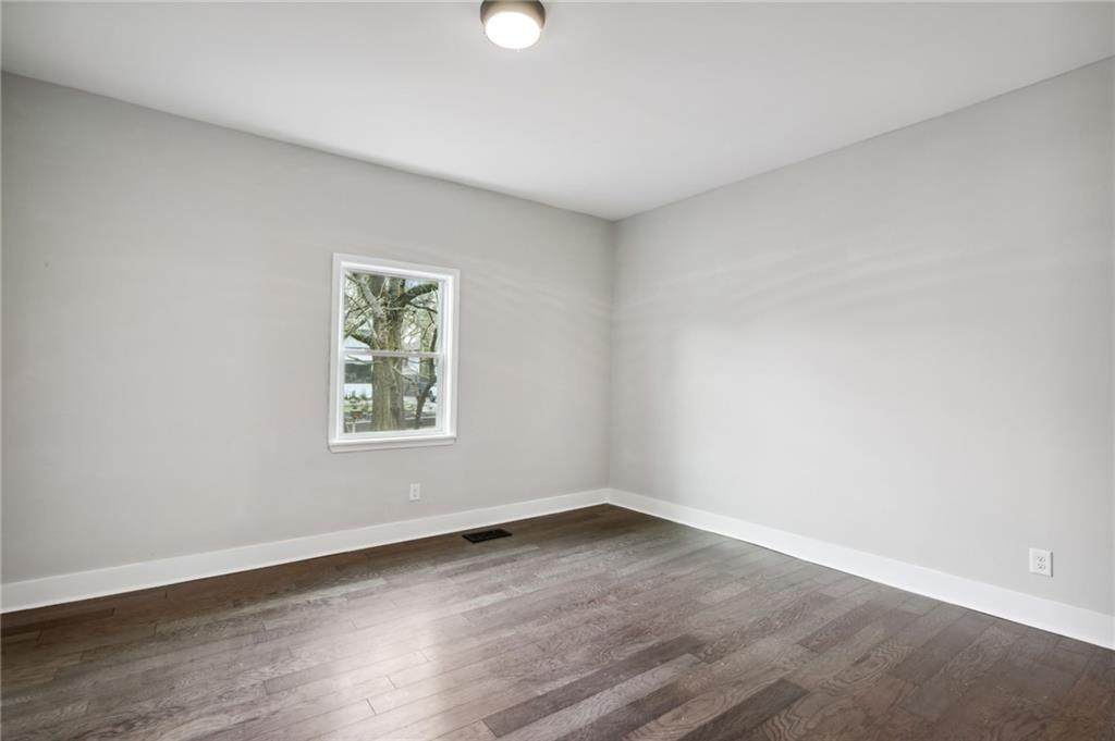 888 Gilbert Street SE