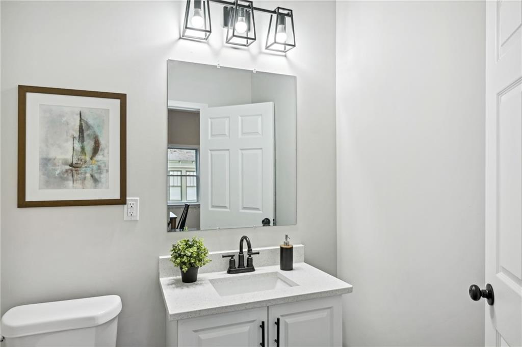 888 Gilbert Street SE