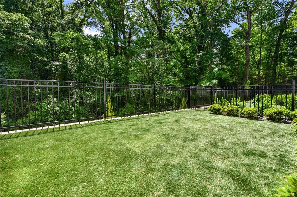 1105 Briar Cove Circle