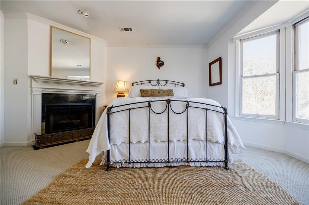 39 Lullwater Estate NE