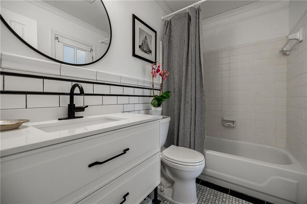 39 Lullwater Estate NE