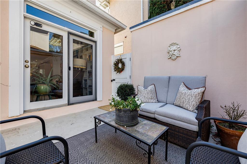 39 Lullwater Estate NE