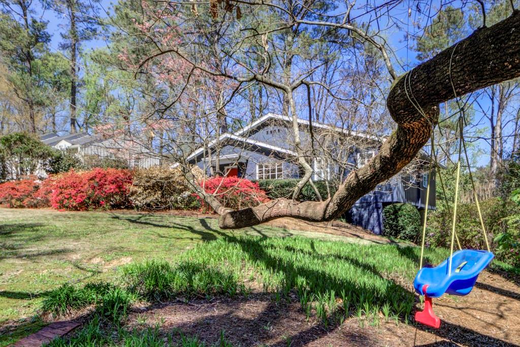 350 Allison Drive NE