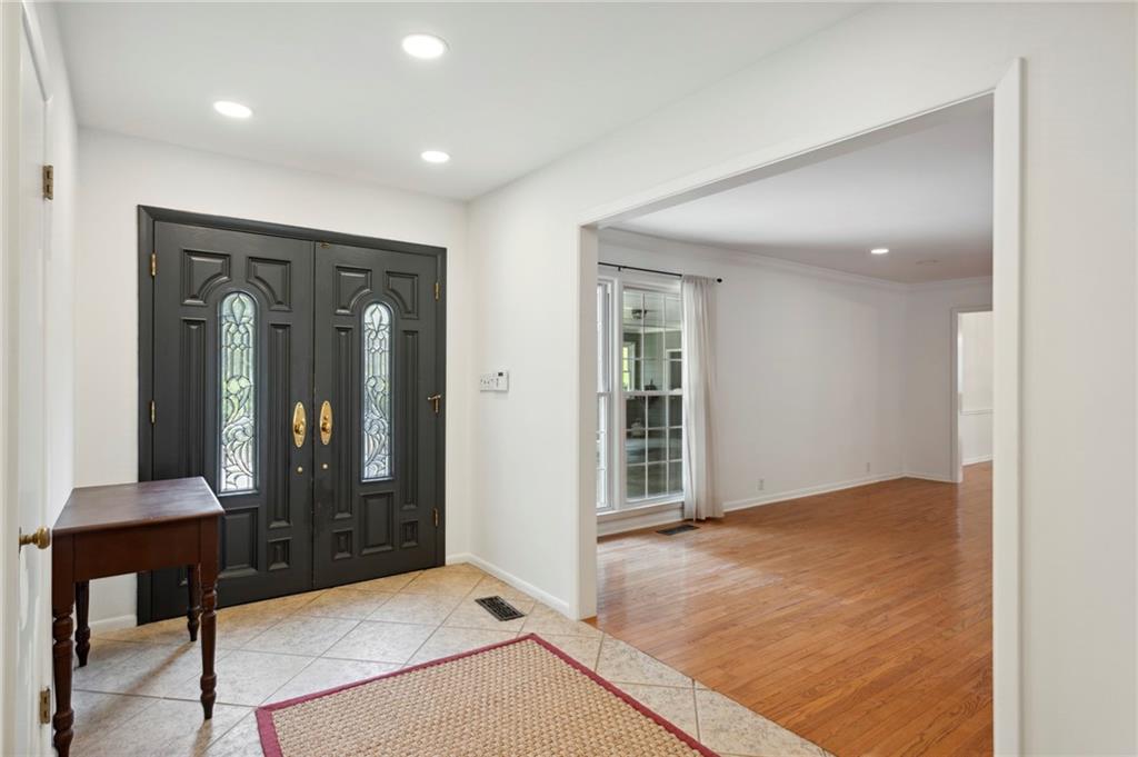 1736 Ridge Valley Court NW