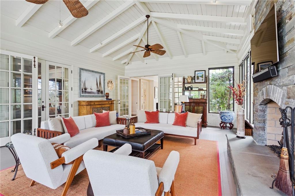 64 N Muscogee Avenue NW