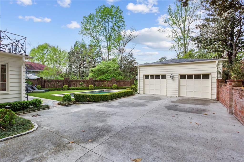 64 N Muscogee Avenue NW