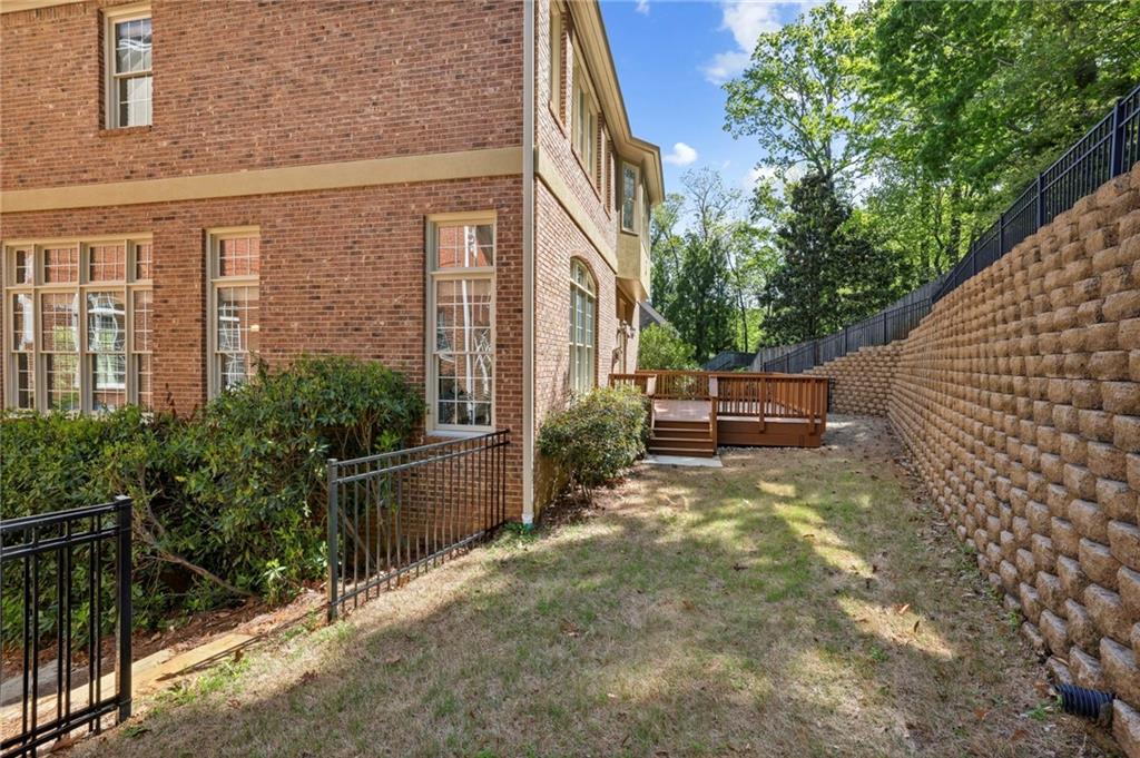 3499 Highgrove Way NE