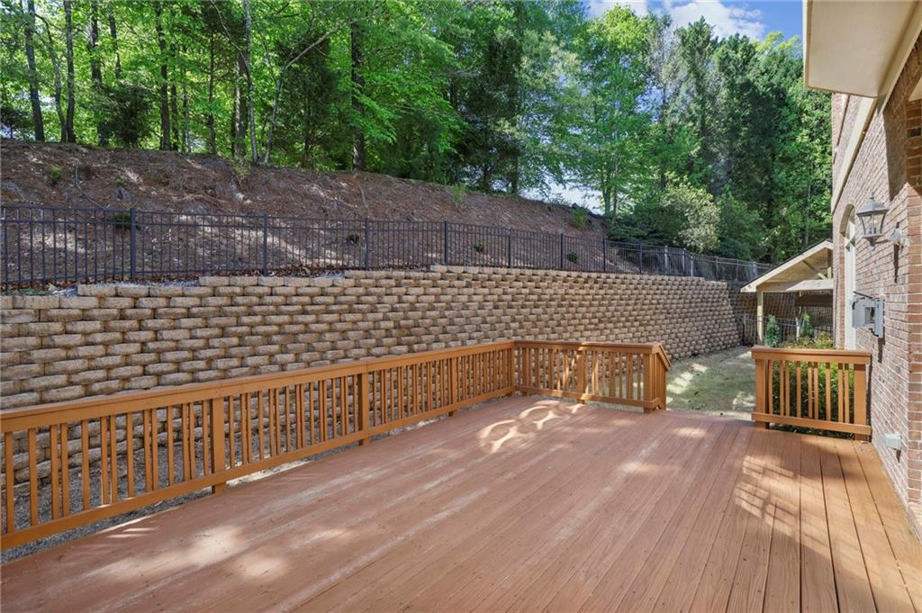 3499 Highgrove Way NE