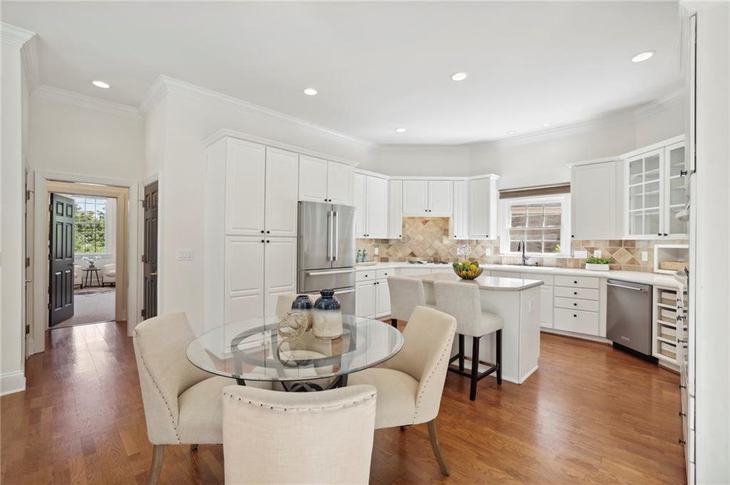 3499 Highgrove Way NE