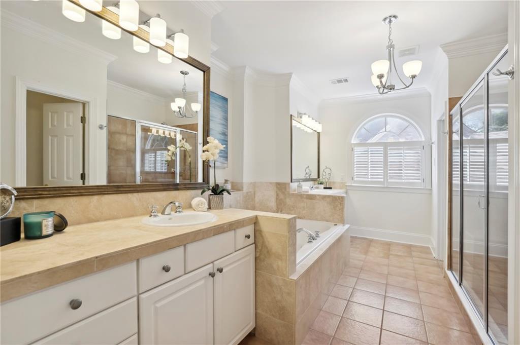 3499 Highgrove Way NE