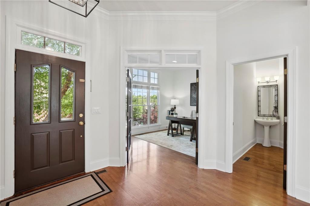 3499 Highgrove Way NE