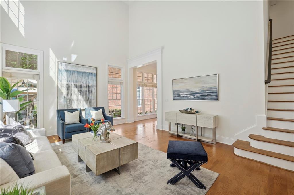 3499 Highgrove Way NE