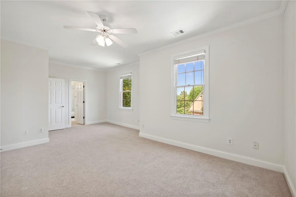 3499 Highgrove Way NE