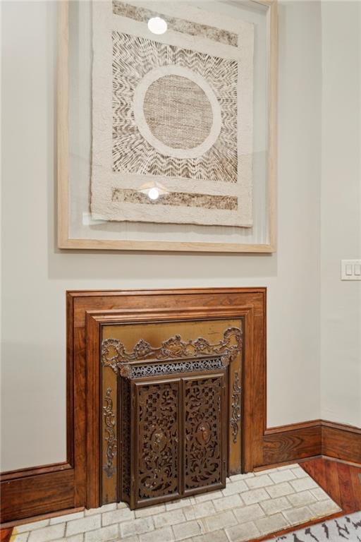 2530 Parkside Drive NE