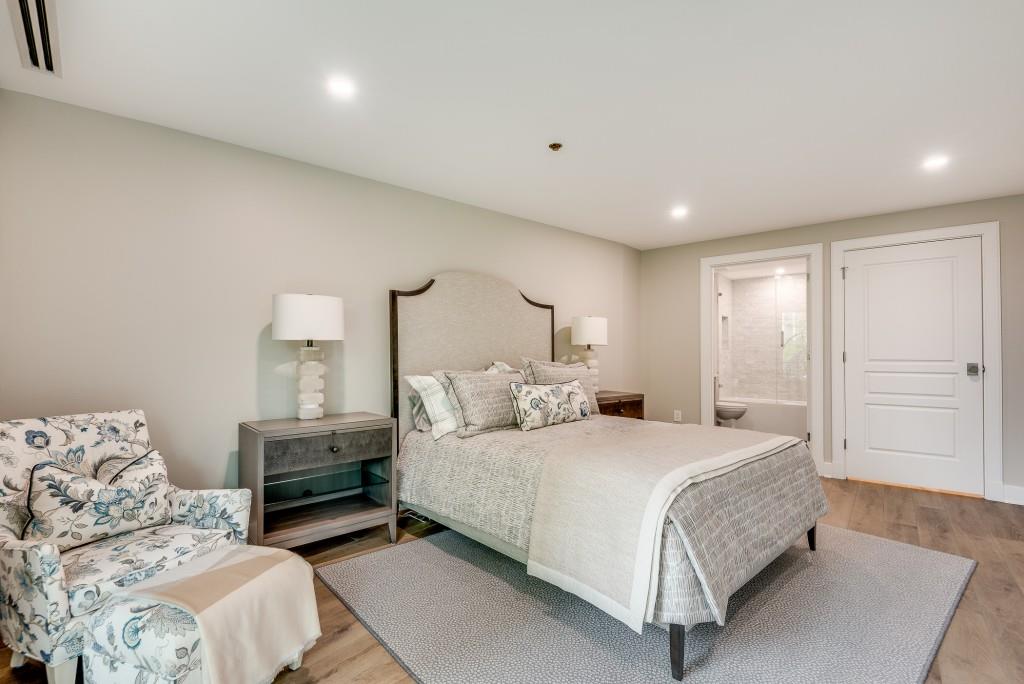 700 Park Regency Place NE Unit 805