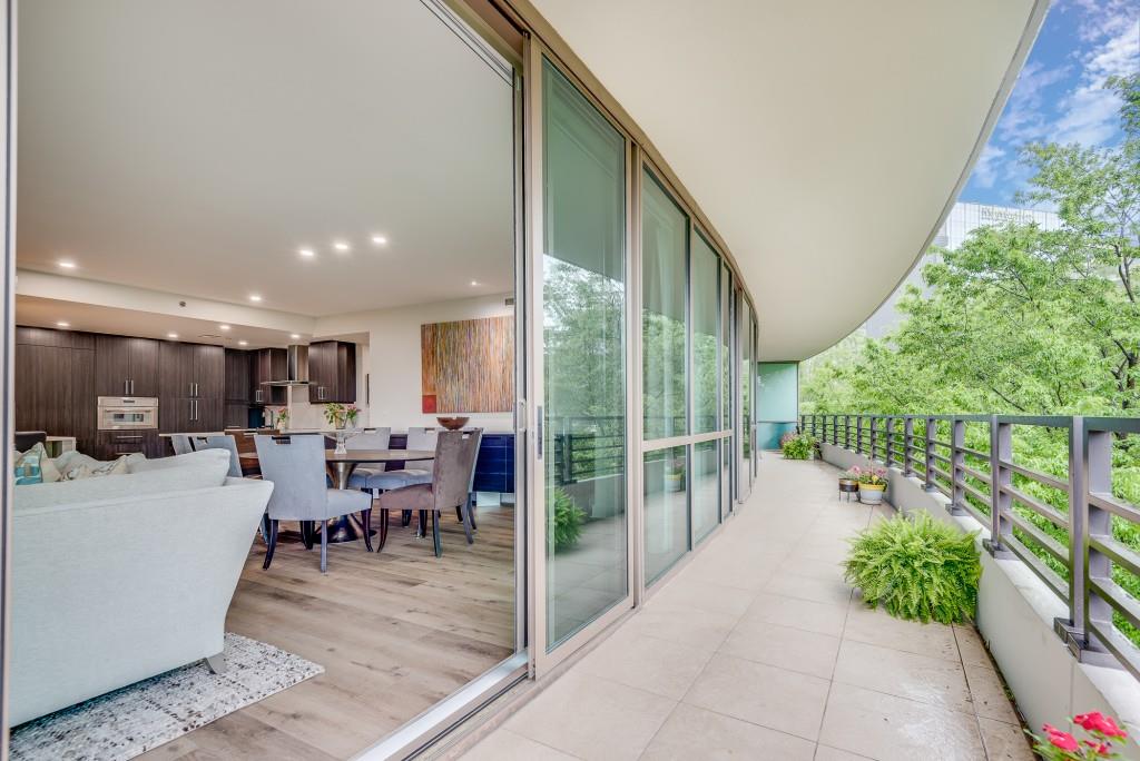 700 Park Regency Place NE Unit 805