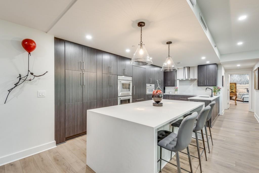 700 Park Regency Place NE Unit 805