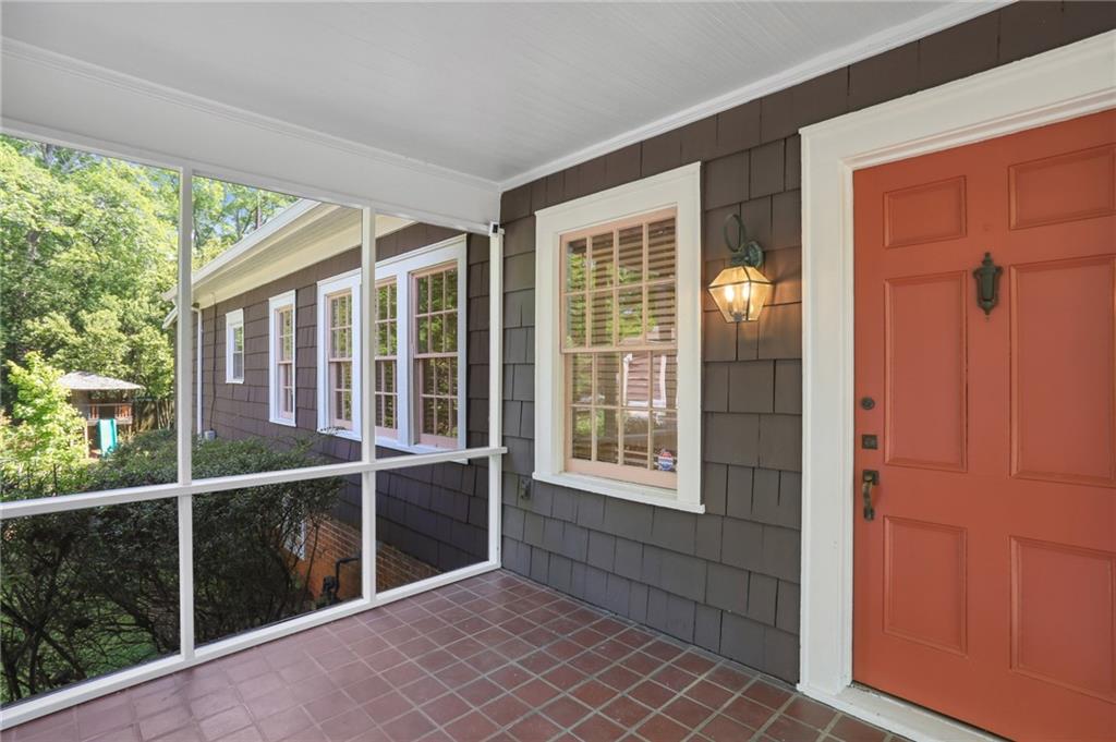 2132 McLendon Avenue NE