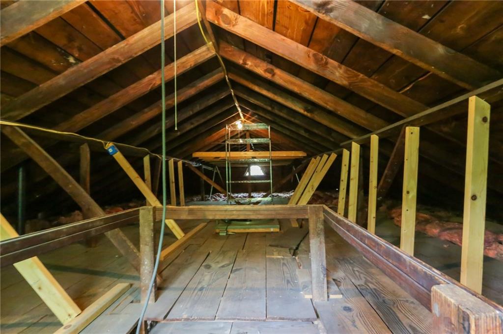 2132 McLendon Avenue NE