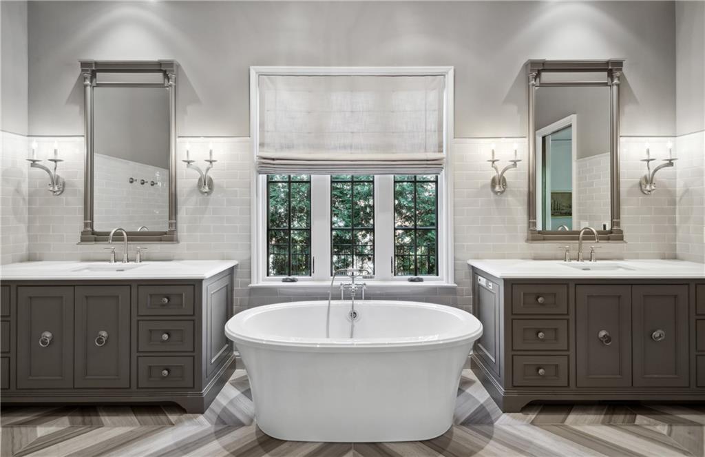 1066 Stovall Boulevard NE