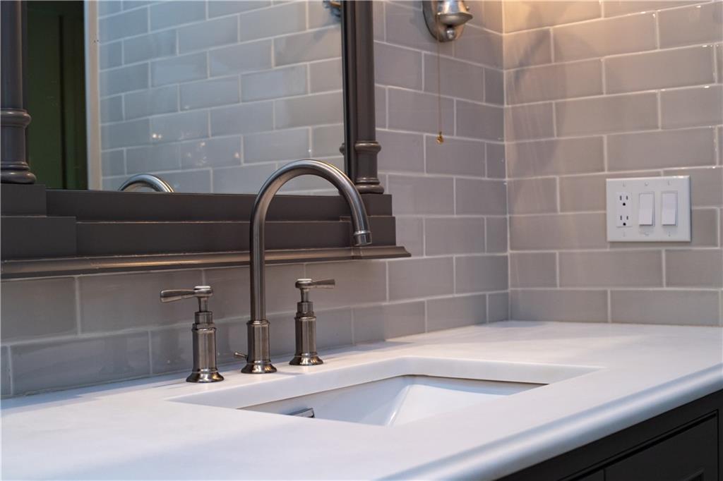 1066 Stovall Boulevard NE