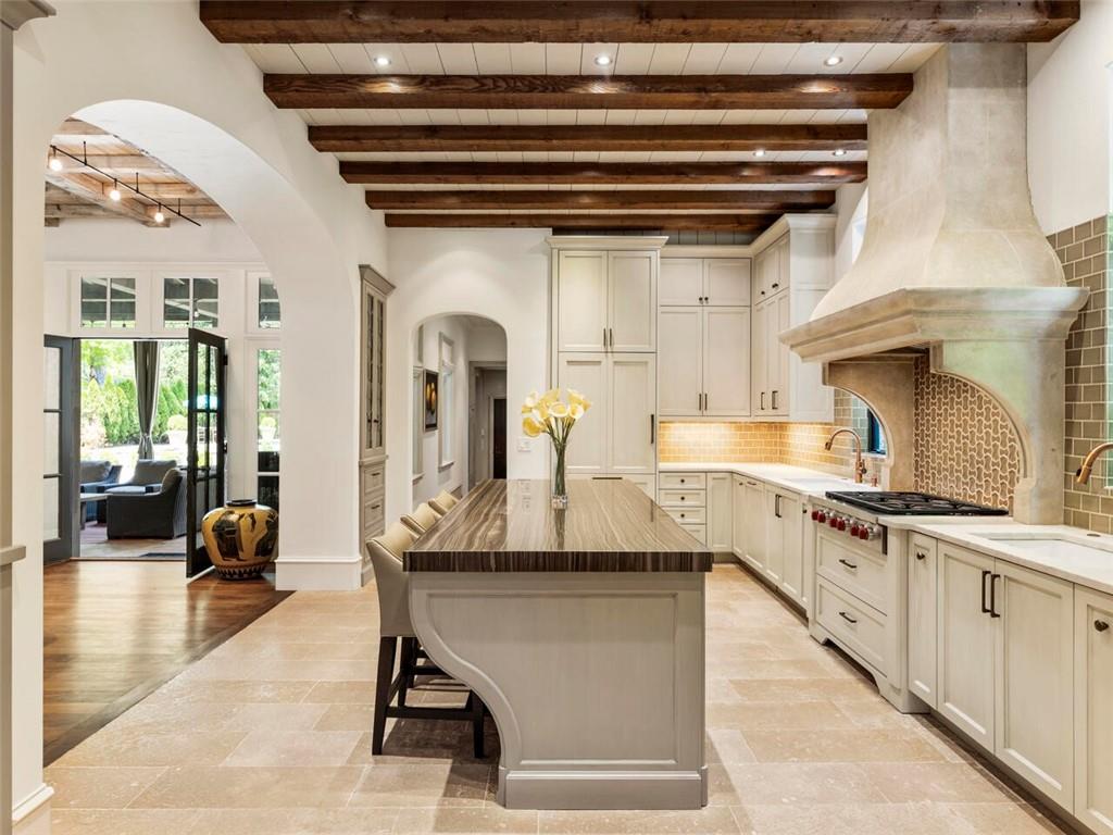 1066 Stovall Boulevard NE