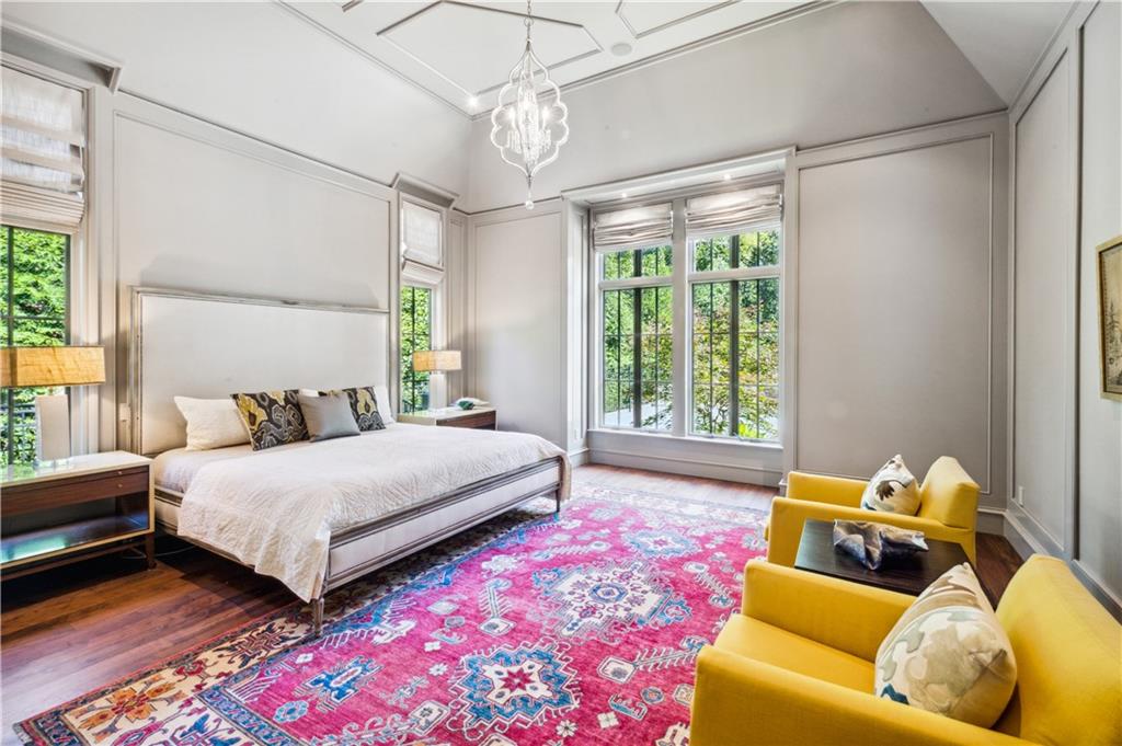 1066 Stovall Boulevard NE