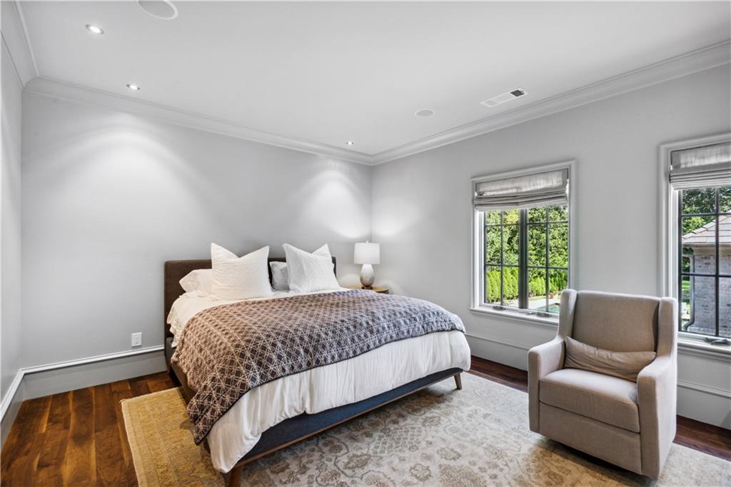 1066 Stovall Boulevard NE