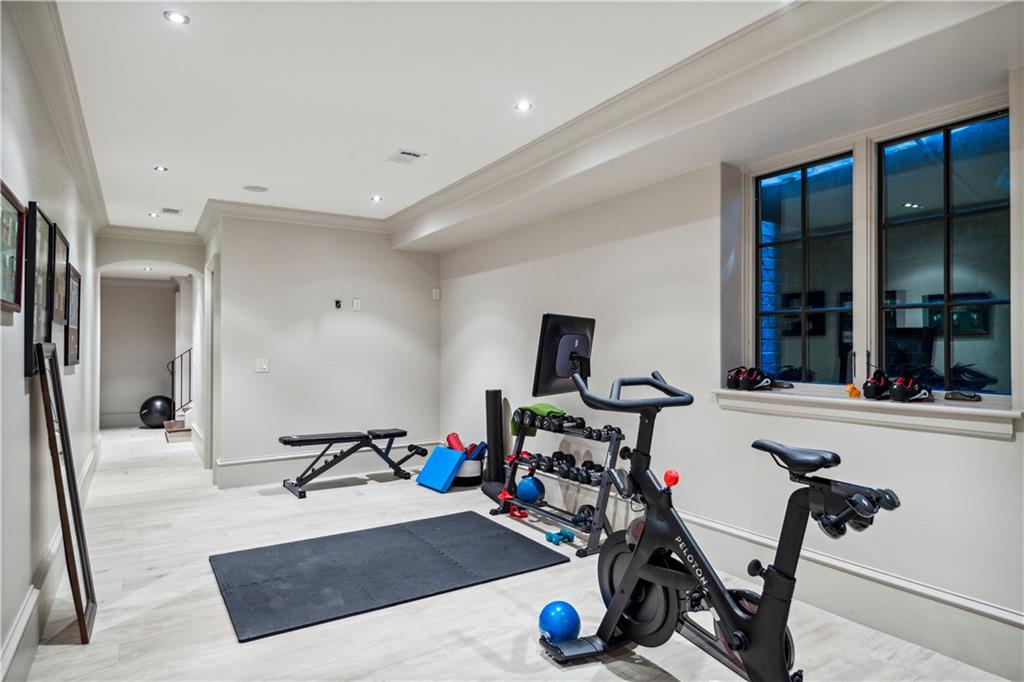 1066 Stovall Boulevard NE