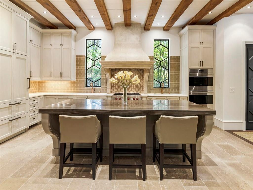 1066 Stovall Boulevard NE