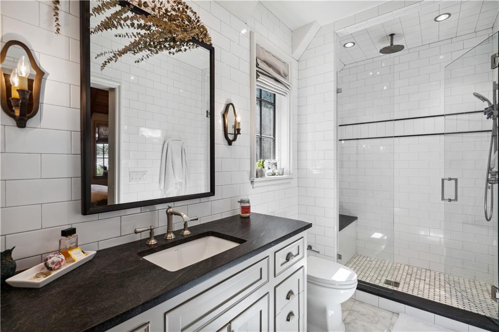 1066 Stovall Boulevard NE