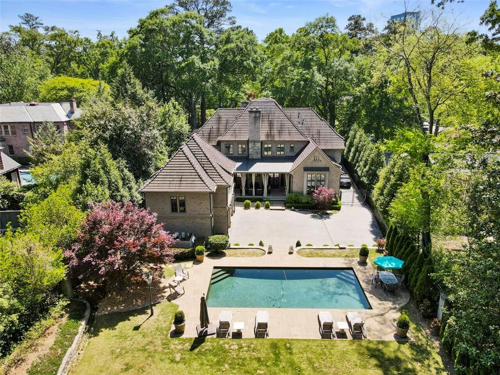 1066 Stovall Boulevard NE