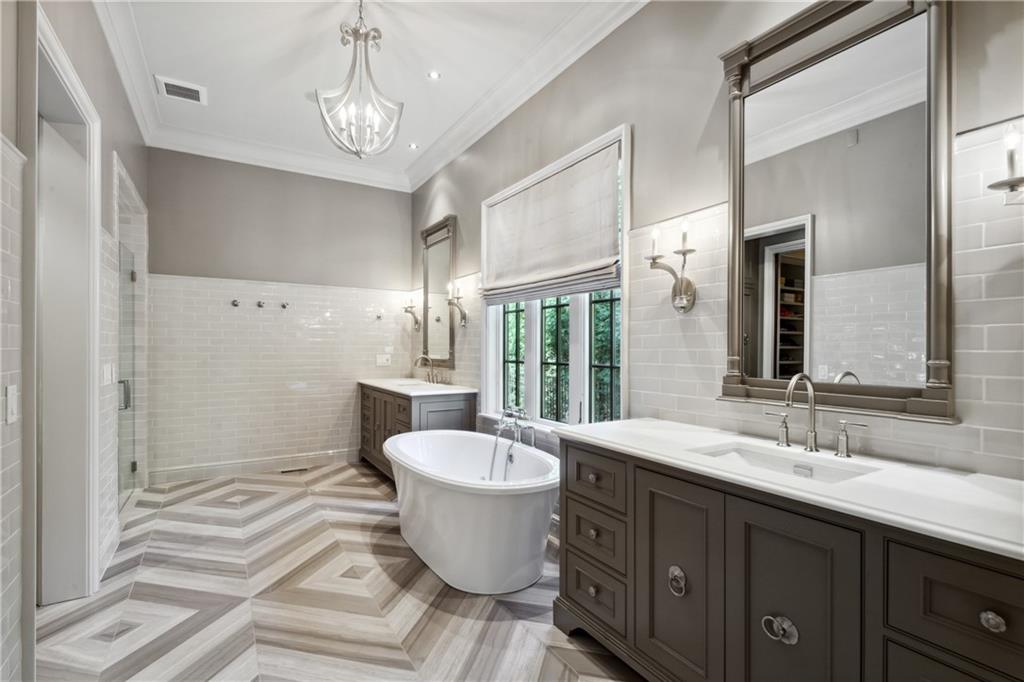 1066 Stovall Boulevard NE