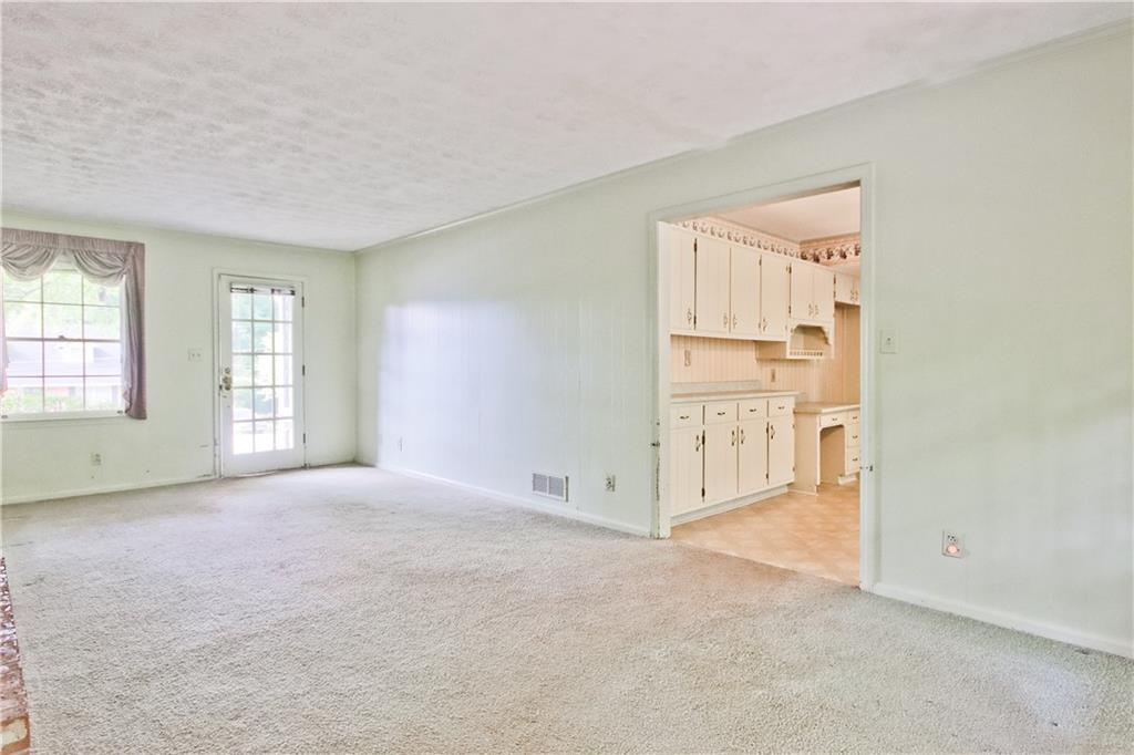 4260 AUTUMN WOODS Court