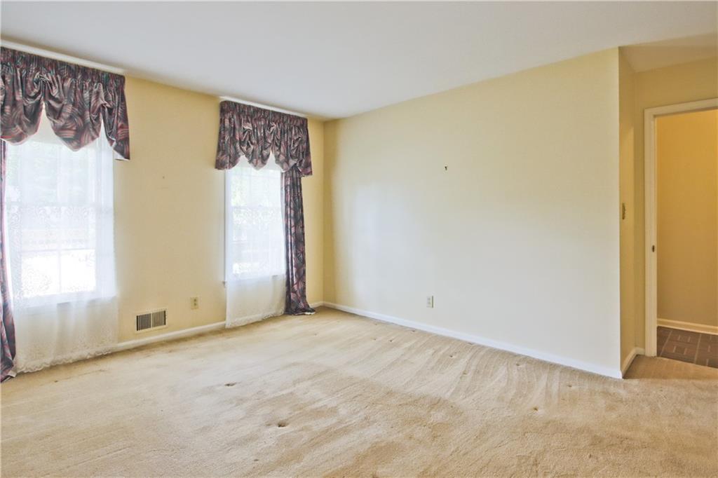 4260 AUTUMN WOODS Court