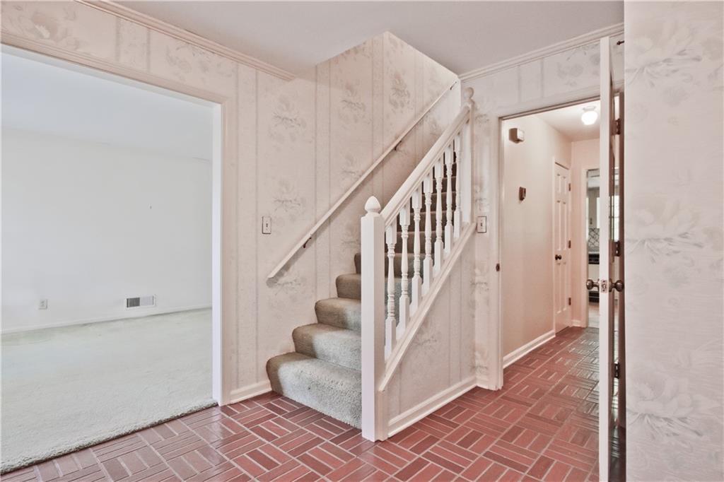 4260 AUTUMN WOODS Court