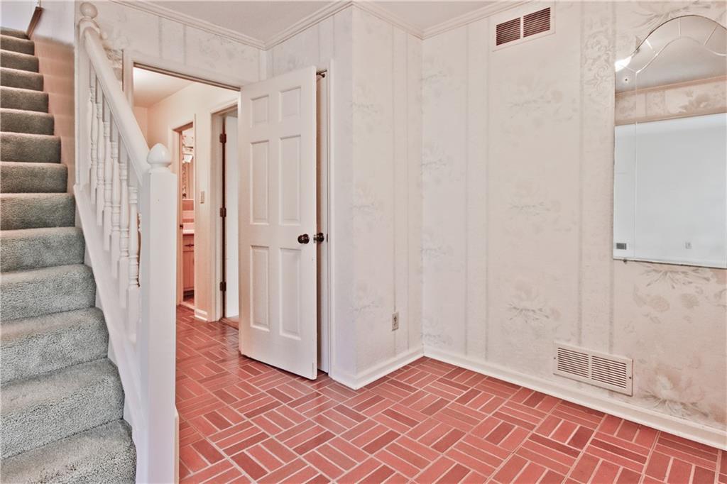 4260 AUTUMN WOODS Court